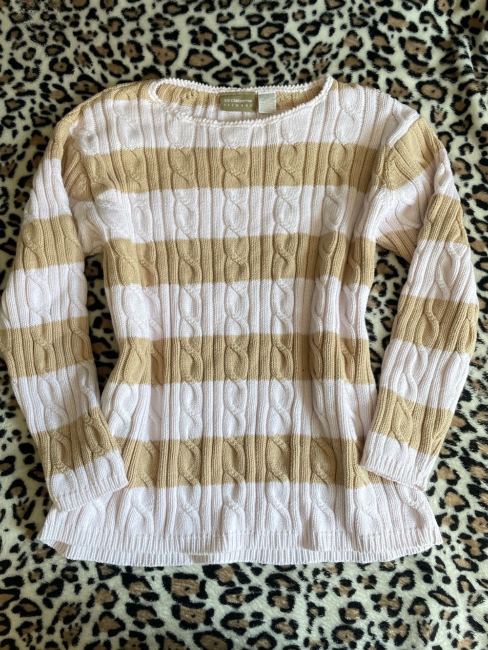 ♡ Baby Pink & Light Brown Neapolitan Knit Sweater